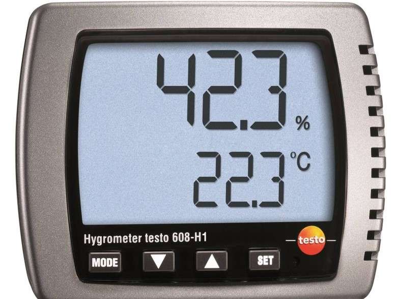 テストー 高精度卓上式温湿度・気圧計 Testo 622 アウトドア精密機器